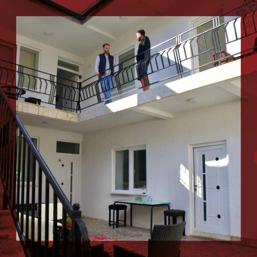Got Prishtina Hostel พริสตีนา ภายนอก รูปภาพ